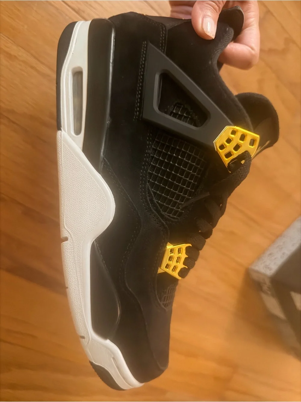 Air Jordan 4 Retro